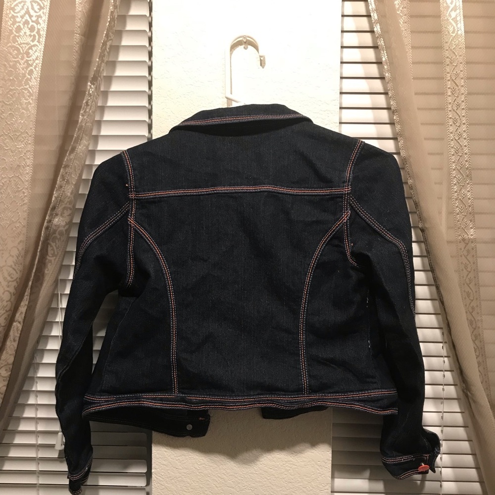 Jean jacket - Picture 2 of 5